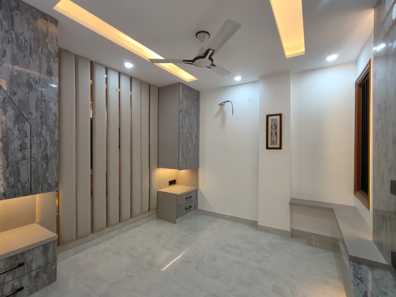 Premium 4 BHK Builder Floor for Sale in Bhagbati Extension Dwarka Mor in Bhagbati extension Dwarka mor